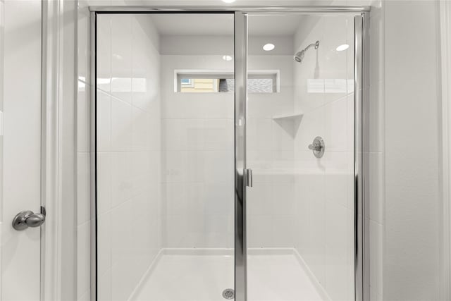 1825 Osage Trl, Mesquite, TX 75149 - full bath with a shower stall