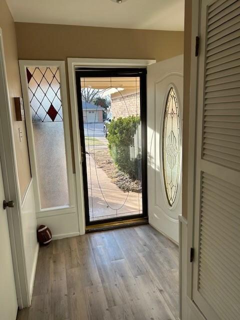909 Harwell St, Abilene, TX 79601 - doorway featuring wood finished floors