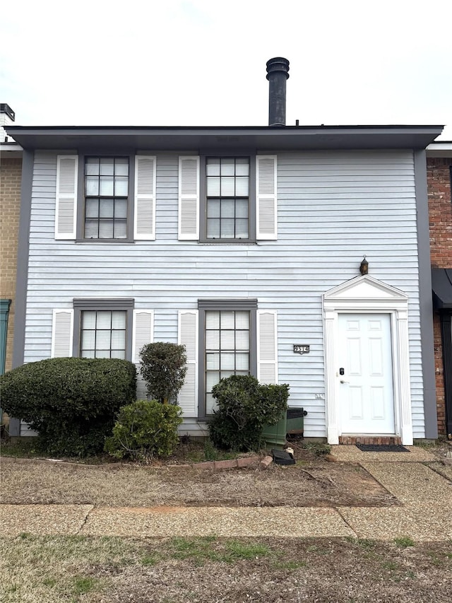 view of front facade