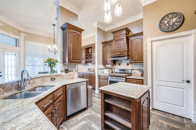 kitchen featuring crown molding, open shelves, stainless steel appliances, a sink, and a chandelier