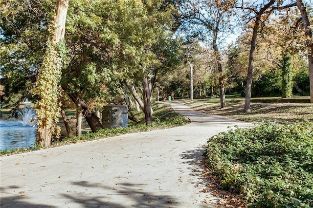 view of property's community featuring a water view