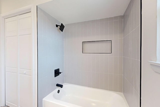 full bath featuring shower / washtub combination