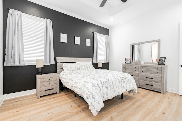 bedroom with baseboards, a ceiling fan, ornamental molding, wood finished floors, and recessed lighting