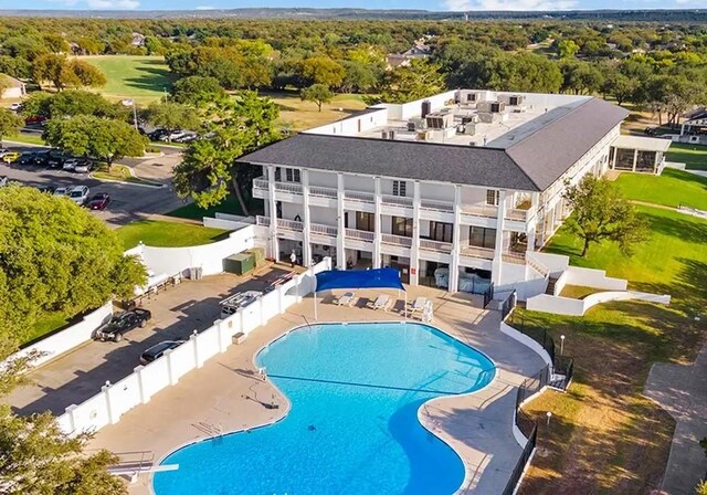 8225 Ravenswood Rd, Granbury, TX 76049