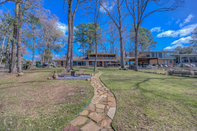 view of yard with fence