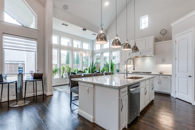 kitchen featuring dark wood finished floors, visible vents, dishwasher, and white cabinetry