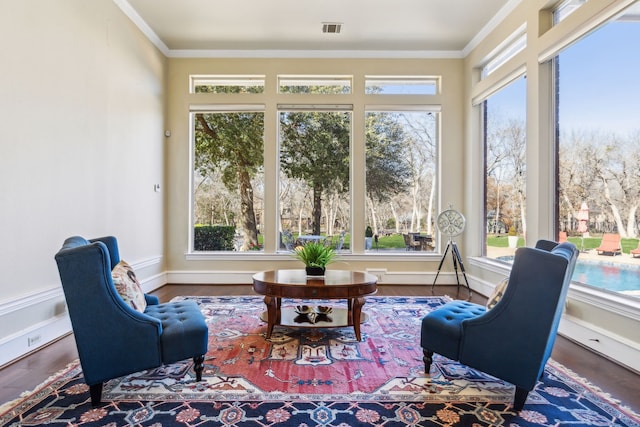 sunroom / solarium featuring visible vents