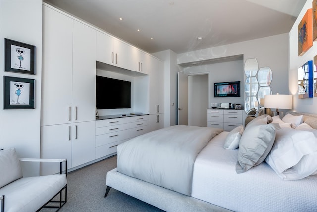 bedroom featuring carpet flooring