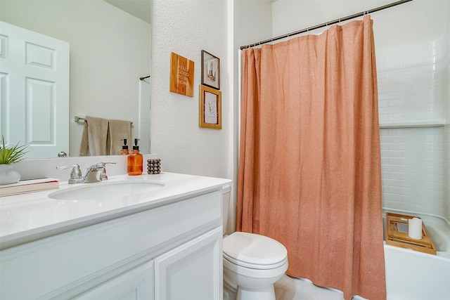 full bath featuring toilet, shower / bathtub combination with curtain, and vanity