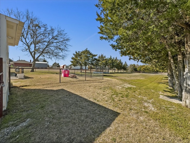 view of yard featuring fence