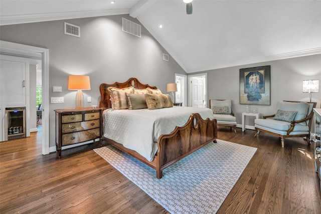 bedroom featuring dark wood-style floors, beverage cooler, visible vents, and baseboards