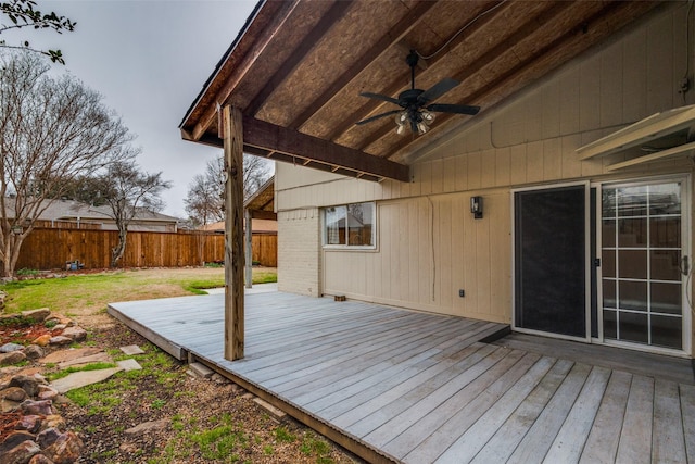 deck with fence and a ceiling fan