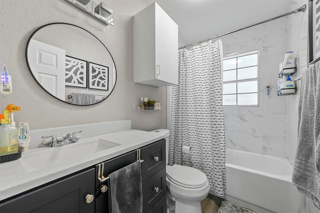 full bathroom featuring toilet, shower / bathtub combination with curtain, and vanity