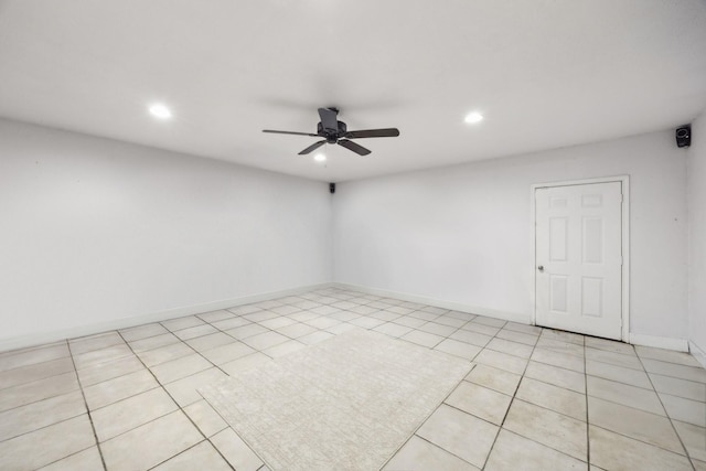 unfurnished room featuring ceiling fan, baseboards, and recessed lighting