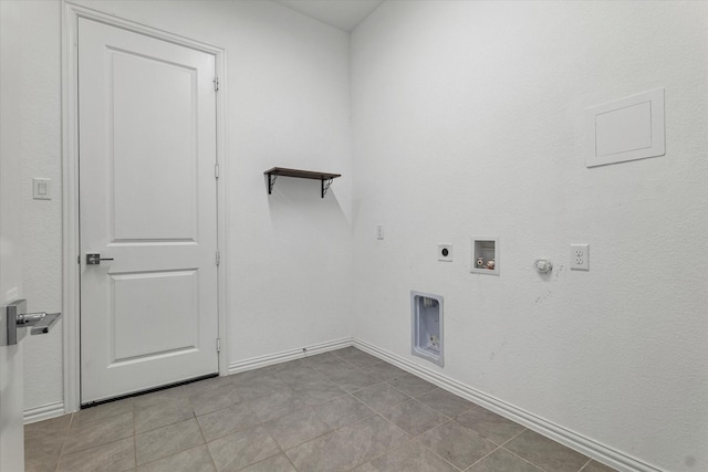 washroom with washer hookup, hookup for a gas dryer, electric dryer hookup, laundry area, and baseboards