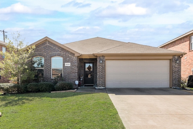 view of front of house featuring brick siding, a shingled roof, concrete driveway, a front yard, and a garage