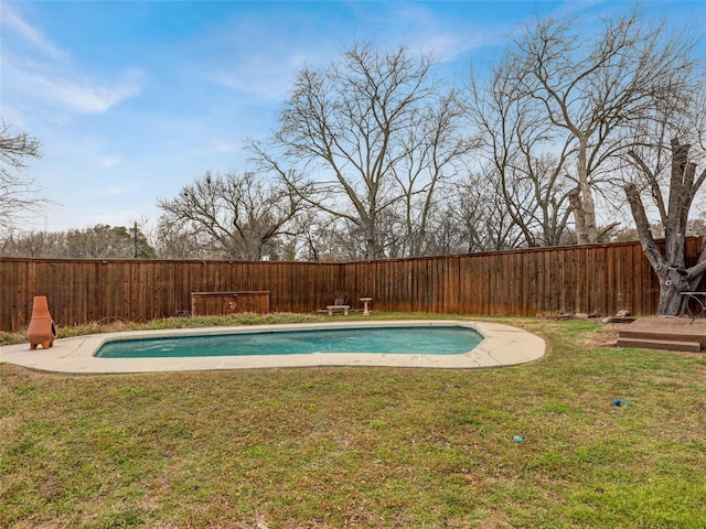 view of pool featuring a fenced backyard, a fenced in pool, and a yard