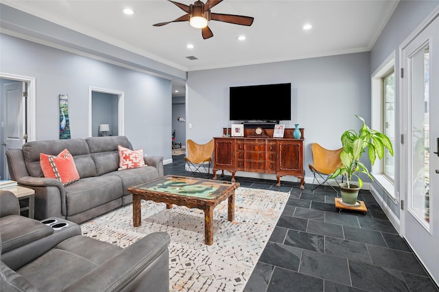 living area with crown molding, recessed lighting, visible vents, ceiling fan, and baseboards