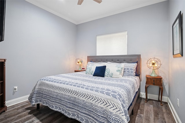 154 Bayside Cir, Malakoff, TX 75148 - bedroom featuring wood finished floors, baseboards, ornamental molding, and ceiling fan
