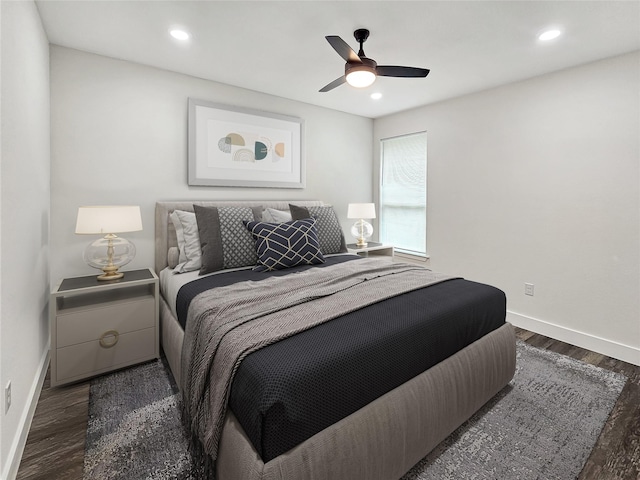 bedroom featuring ceiling fan, recessed lighting, wood finished floors, and baseboards