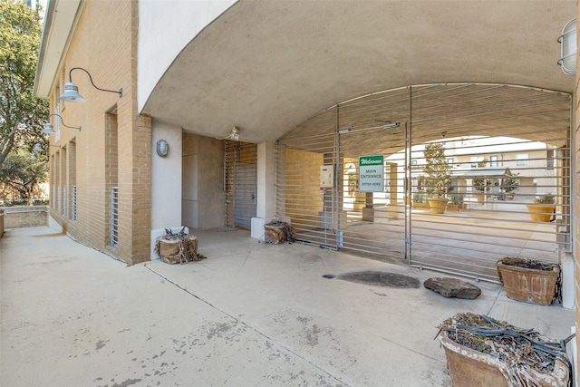 view of exterior entry with stucco siding