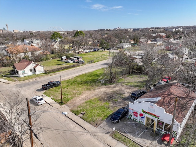 Listing photo 3 for 1502 Morris St, Dallas TX 75212