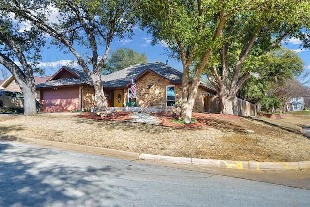4017 Cherryhill Ct, Arlington, TX 76016 - ranch-style home featuring a garage and brick siding