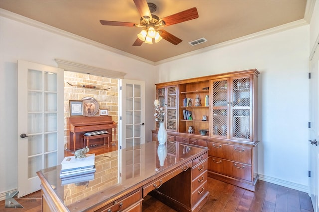 357 County Road 337, Tuscola, TX 79562 - home office featuring dark wood-style flooring, baseboards, ornamental molding, a ceiling fan, and visible vents
