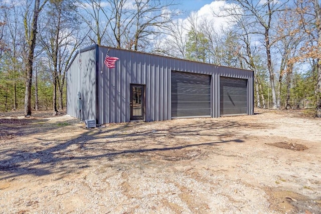 view of detached garage