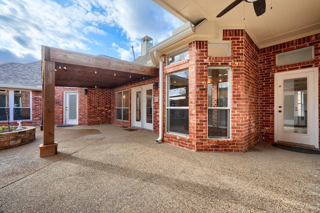 view of patio with a ceiling fan