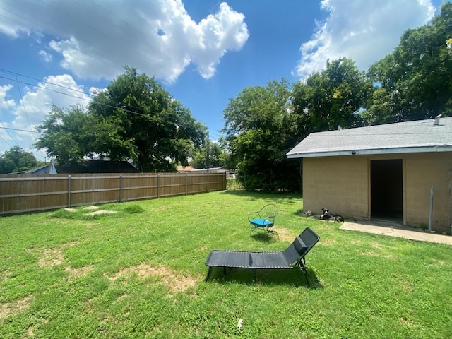 view of yard with fence