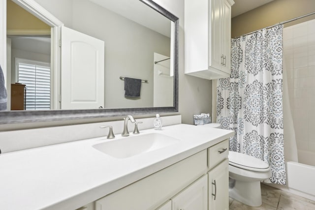 full bath featuring toilet, shower / bathtub combination with curtain, tile patterned flooring, and vanity