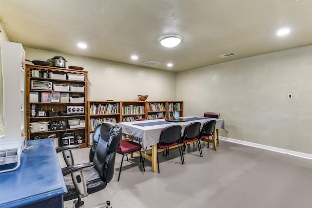 home office with baseboards, recessed lighting, visible vents, and finished concrete floors