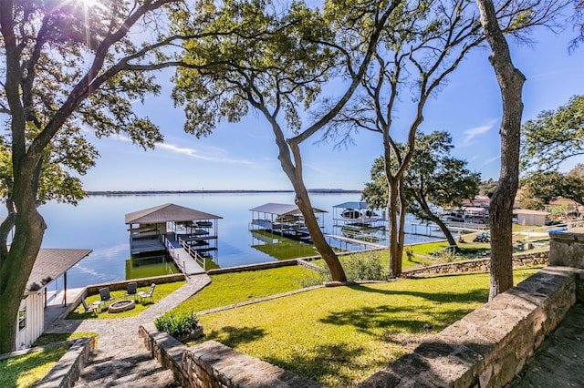 property view of water with a floating dock and boat lift