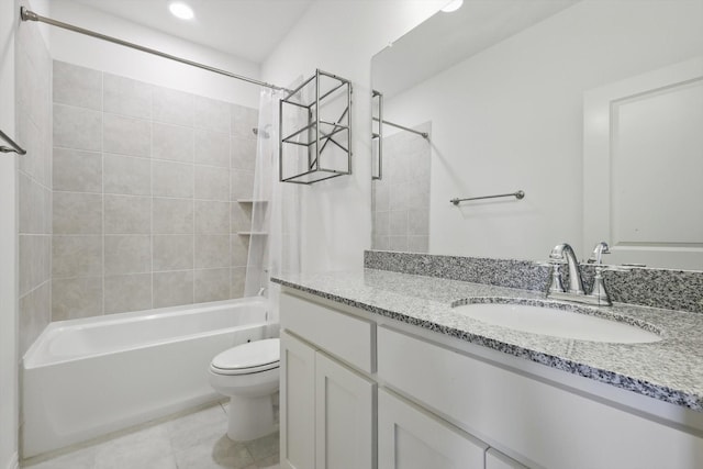 full bathroom featuring shower / bathtub combination, recessed lighting, toilet, vanity, and tile patterned flooring