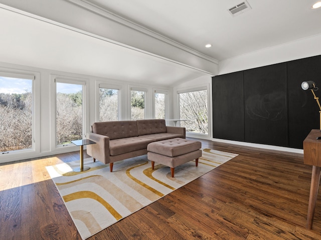 living area featuring wood finished floors, visible vents, and recessed lighting