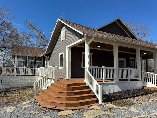 view of front facade featuring a porch