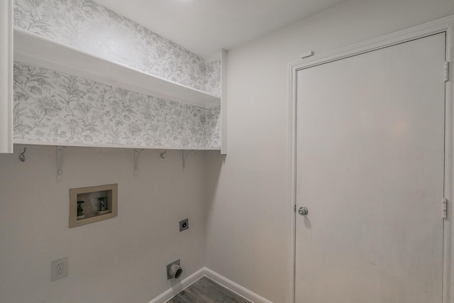 laundry area featuring hookup for a washing machine, hookup for an electric dryer, laundry area, wood finished floors, and baseboards