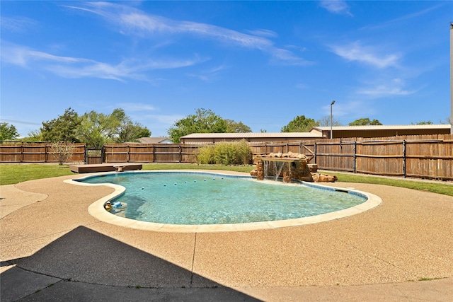 4031 Burleson Retta Rd, Burleson, TX 76028 - view of pool with a fenced backyard and a patio