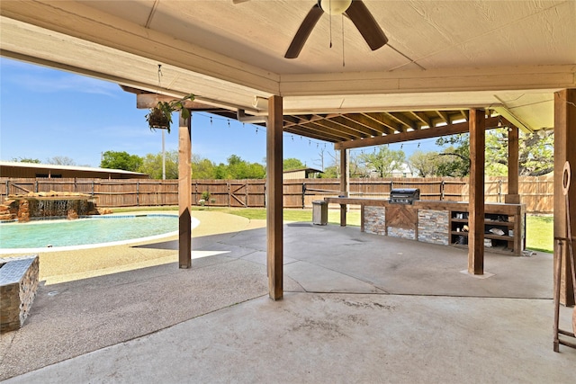 4031 Burleson Retta Rd, Burleson, TX 76028 - view of patio / terrace with area for grilling, a fenced backyard, and ceiling fan