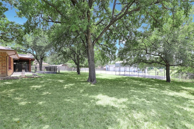 view of yard featuring fence