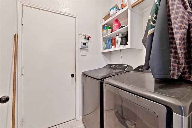 laundry area featuring laundry area and independent washer and dryer