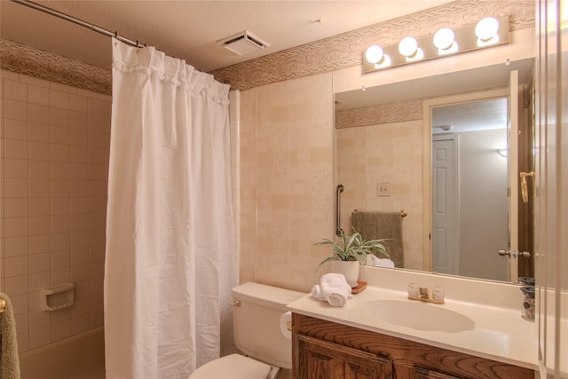 bathroom with wallpapered walls, visible vents, toilet, shower / bathtub combination with curtain, and vanity