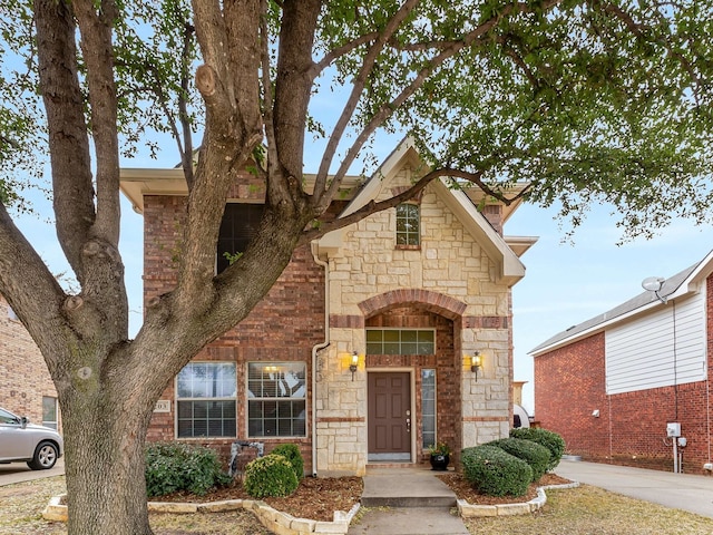 view of front of property featuring stone siding