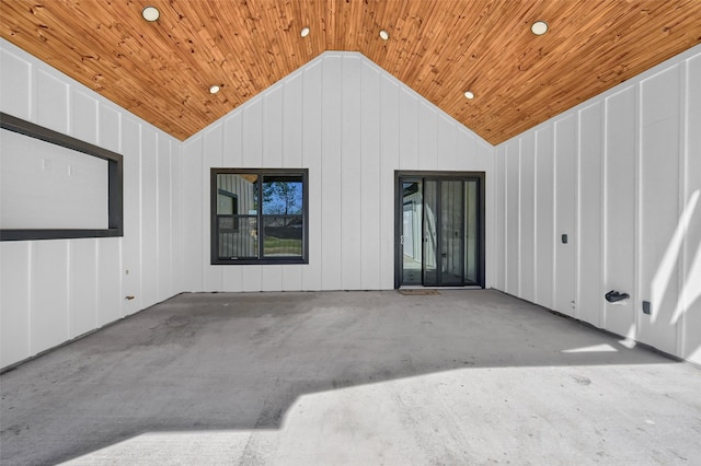 entrance to property featuring a patio