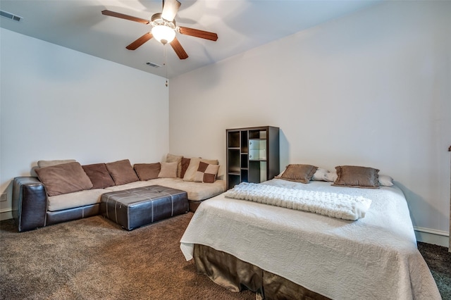 bedroom featuring carpet, visible vents, and a ceiling fan