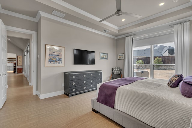 bedroom featuring baseboards, visible vents, crown molding, light wood-style floors, and recessed lighting