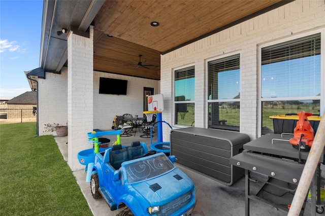 view of patio with a ceiling fan