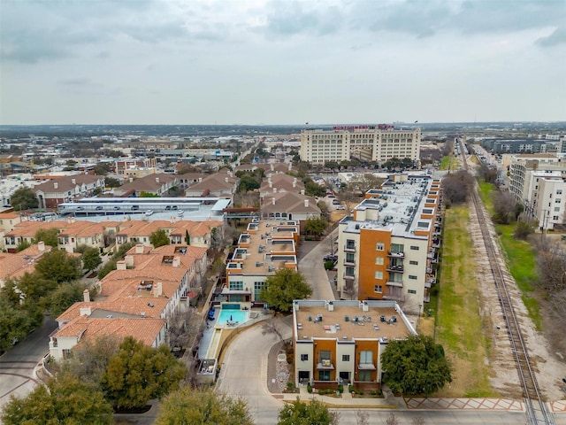 bird's eye view with a view of city