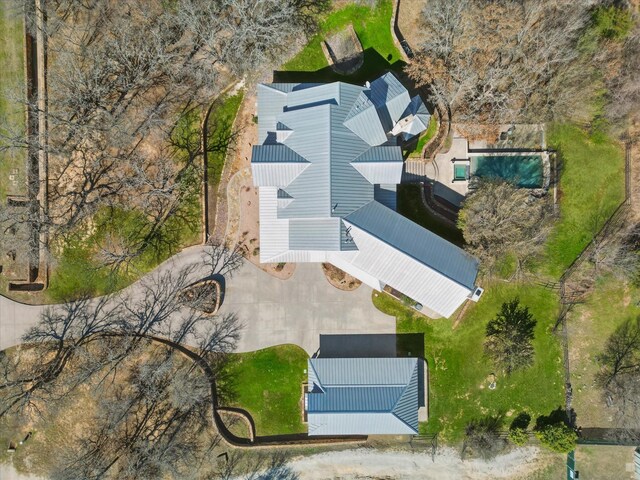 133 E Bozeman Ln, Fort Worth, TX 76108 - view of subject property with a pool area